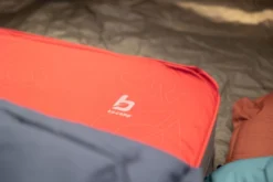 Bo-Camp Dorset Golden Zelfopblazende Slaapmat 19 Bo-Camp Dorset Golden Zelfopblazende Slaapmat -Campingreeksen Winkel 1267 1900 bo camo slaapmat