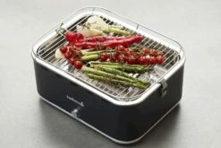 Barbecook Carlo Houtskool Tafelbarbecue - Grijs 13 Barbecook Carlo Houtskool Tafelbarbecue - Grijs -Campingreeksen Winkel 900 1350 bc cha 1015 sf 01 hr