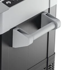 Dometic CFF 70DZ Compressor Koelbox - 70 Liter 15 Dometic CFF 70DZ Compressor Koelbox - 70 Liter -Campingreeksen Winkel 900 900 cff70 handle