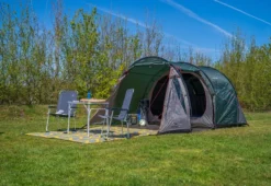Easy Camp Galaxy 300 Rustic Green Tunneltent - 3 Personen 12 Easy Camp Galaxy 300 Rustic Green Tunneltent - 3 Personen -Campingreeksen Winkel camping shoot 45 1