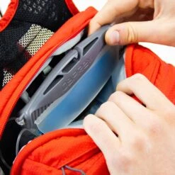 Osprey Syncro Daypack - 20 Liter - Zwart -Campingreeksen Winkel osprey syncro features 6